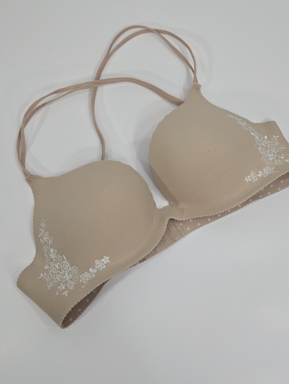 Victoria's Secret Secret Embrace push-up bra